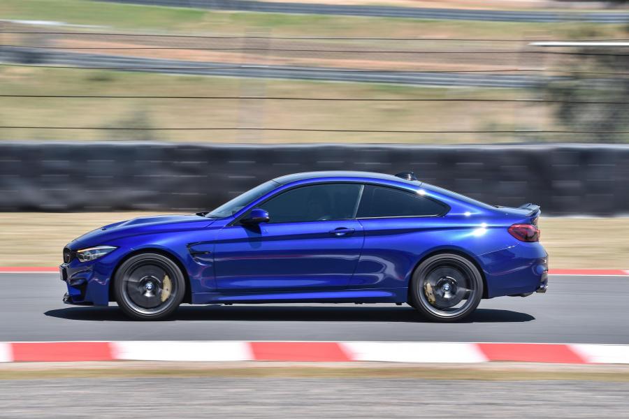  BMW M4 CS (F82) 2017 года  (ZA) (фото 8 из 28)